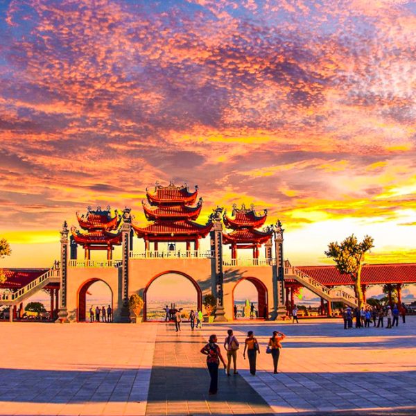 CHÙA CÁI BẦU – ĐỀN CỬA ÔNG – THÁNH ĐỊA YÊN TỬ - CHÙA QUỲNH LÂM – CÔN SƠN KIẾP BẠC – ĐỀN CHU VĂN AN